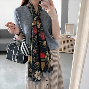 Wholesale custom printed floral 100% silk muslim scarf shawl for women