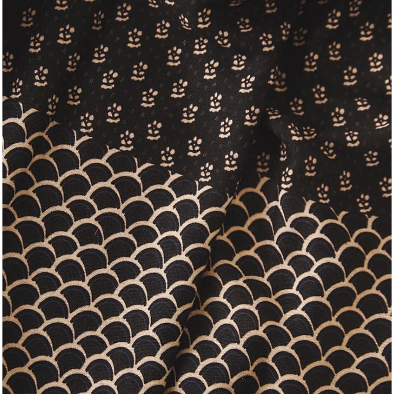 New style fashion black fish-scale printed  Korean version long scarf
