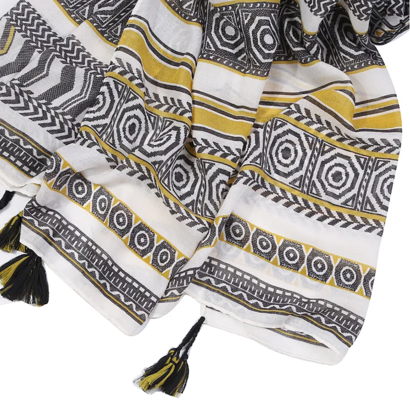 New  style fashion Vintage wavy pattern shawl  scarf