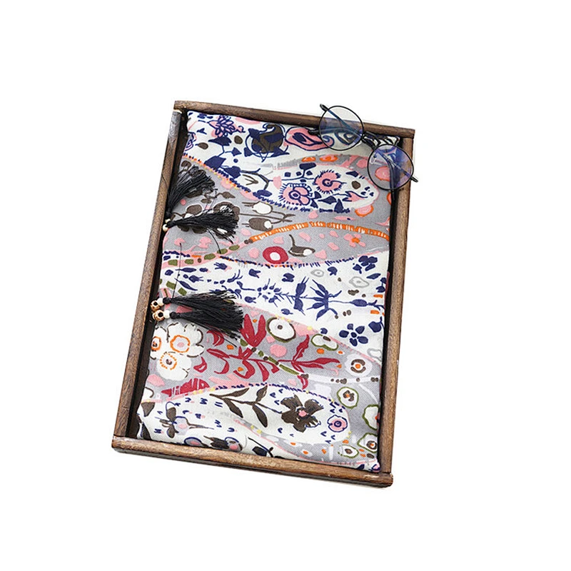 Good quality ladies scarves shawls digital printing personalized beach towel scarf