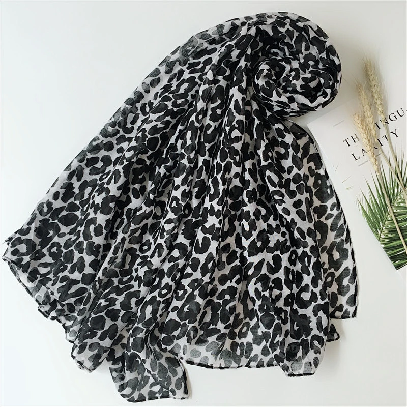 Factory direct black and white leopard beach sunscreen leopard print plain  voile scarf printed