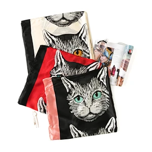 Wholesale sunscreen scarf seaside travel cute cartoon cat printed long silk scarf shawl for women
