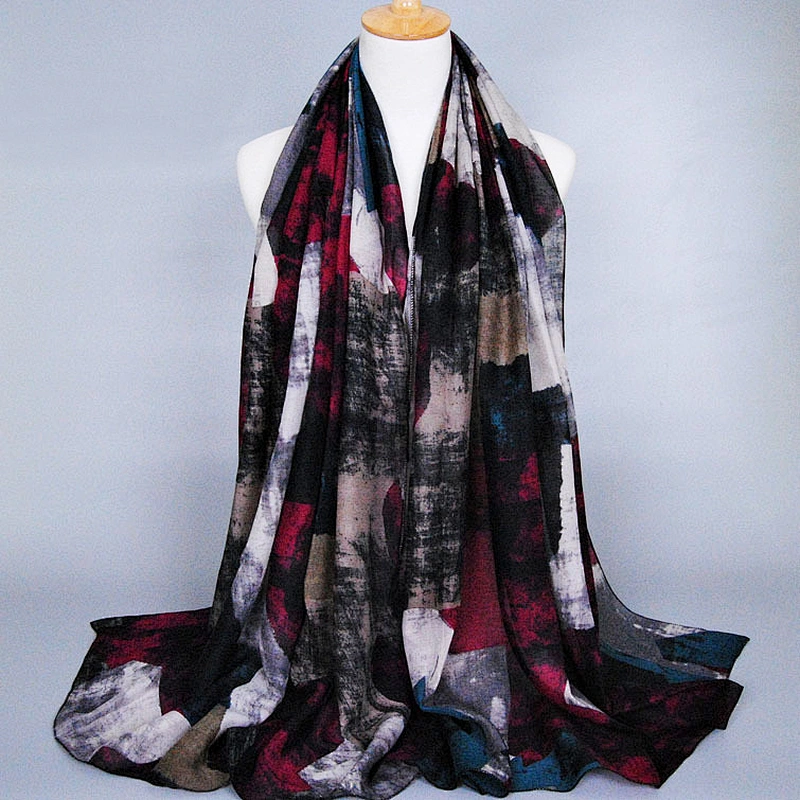 Wholesale 2019 hot sale Summer woman sunscreen shawl  Multi-color blending printed long cotton scarf