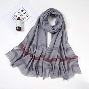 Women's breathable striped print sunscreen shawl scarf hijab head scarf islamic