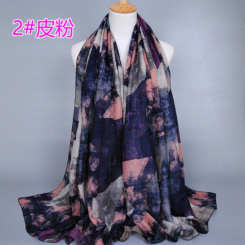 Wholesale 2019 hot sale Summer woman sunscreen shawl  Multi-color blending printed long cotton scarf