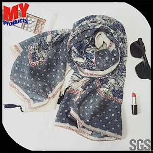 2018 New ladies fashion printing tassel ethnic style 180 * 100cm cotton scarf plain custom