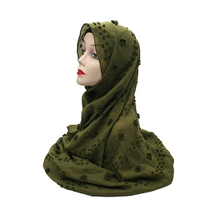 Ladies scarf fashion jacquard artificial cotton solid colour cotton plain scarf shawls with tassel