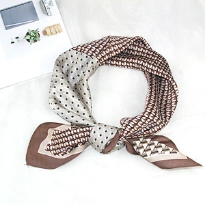 2020 new geometric printed curling small square silk 70cm ladies square silk neck scarf