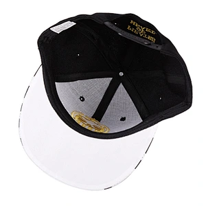 Wholesale Fashion Baseball Cap Custom Metal Logo Snapback Hats
