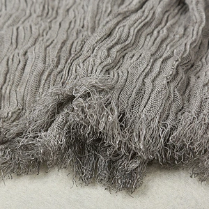 Spring and summer new solid color travel sunscreen long pleated cotton crinkle women scarf