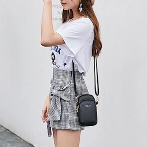 2020 new PU women Korean solid color Stylish simplicity phone purse custom small crossbody bag