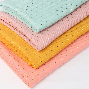 Wholesale monochrome sprinkle gold fold bronzing winter cotton linen hijab scarf women