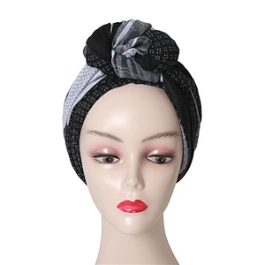 Factory direct floral muslim headscarf wholesale polyester scarf printed hijab women