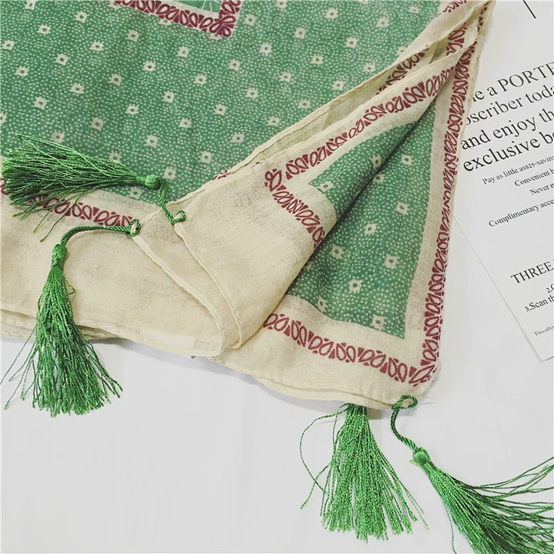 2018 New ladies fashion printing tassel ethnic style 180 * 100cm cotton scarf plain custom
