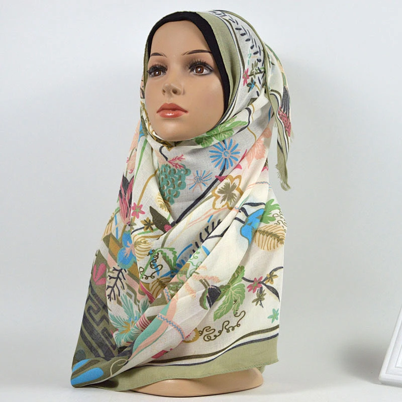 Manufacturers wholesale soft smooth floral print all-match  muslim women blended scarf hijab