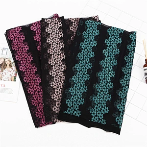 Muslim headscarf travel beach towel floral jacquard stitching lace hijab scarf for women