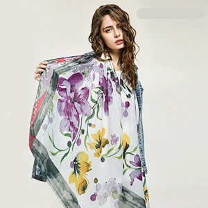 Flower printed cotton and linen sunscreen shawl scarf cotton pleated shawl for women