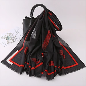 Factory direct sales long sunscreenscarf warm abstract print women polyester scarf