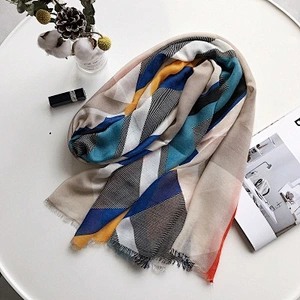 Contrast color joint beach towel sunscreen shawl ladies fashion beach scarf shawl