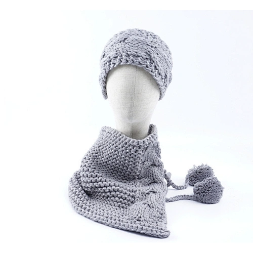 2020 New Kids Hat Suit Autumn Winter Warm Knitted Hat Cute Female Baby Hat Neck Scarf Two-Piece Set With Pom Pom