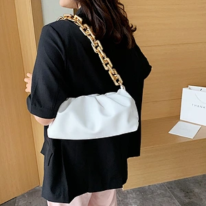 2020 New Fashion Ladies Chain Solid Color Shoulder Crossbody Bag Girls Clutch Bag Pu Leather Purse Handbag For Women