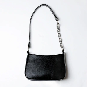 French Underarm Bag Design Handbag Stitching Metal Ring Chain Bag Retro Messenger Bag