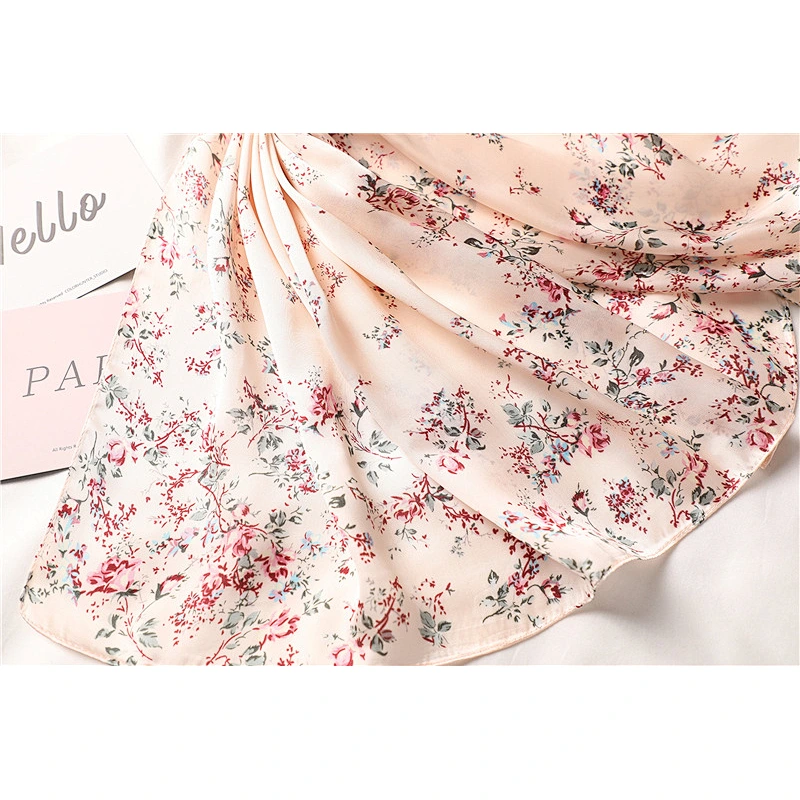 Spring and summer new fashion female scarves wild small floral printed scarves simulation silk satin square scarf