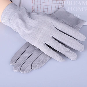 Outdoor Men touch screen gloves Anti-skid breathable UV protection and sun protection gloves
