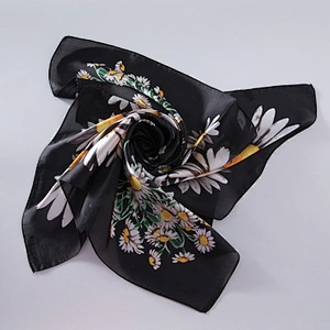 Small chrysanthemum scarf literary style square scarf pure silk edge scarf women printed