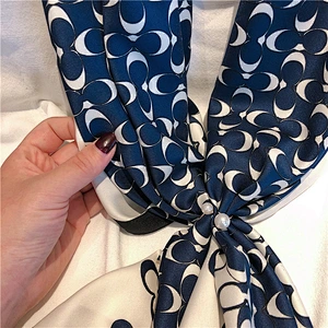 2020 New C Letter Shape Silk Printing 90*90CM Square Silk Scarf Women Wild Scarf Shawl Wholesale