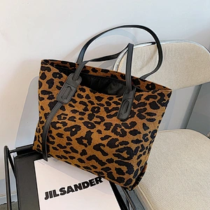 Factory Wholesale Custom  Women Handbag Fashion Lady Shoulder Bag Hot selling winter handbag Tote