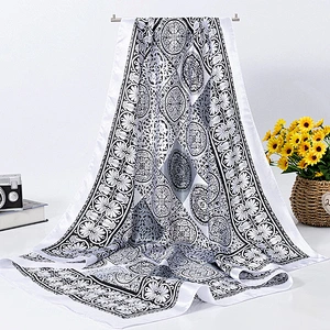 Silk square scarf middle-aged lady oversized wild decoration lattice circle print silk scarf shawl