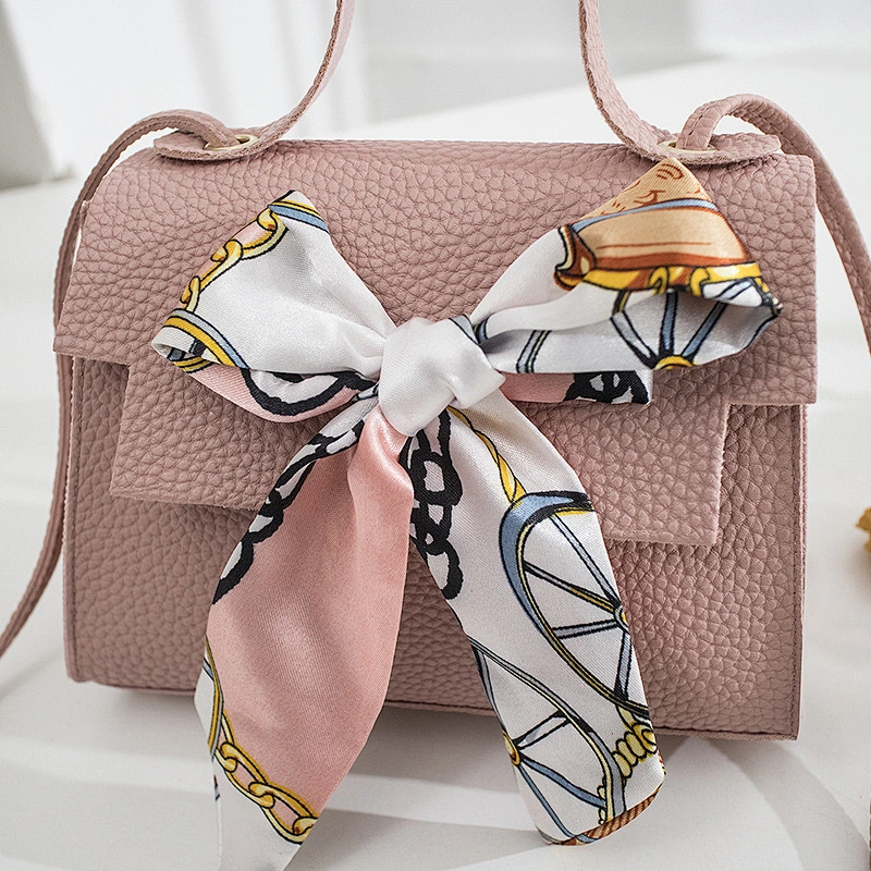 Korean Version New Simple Female Bag Shoulder Messenger Bag Retro Casual Fresh Silk Scarf Small Square Crossbody Bag