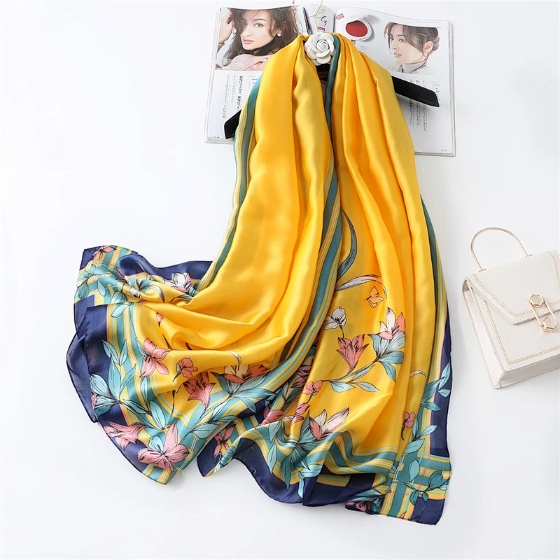 2020 New Elegant Lady Summer Shade Sunscreen Floral Printing Beach Towel Wholesale Silk Shawl Towel