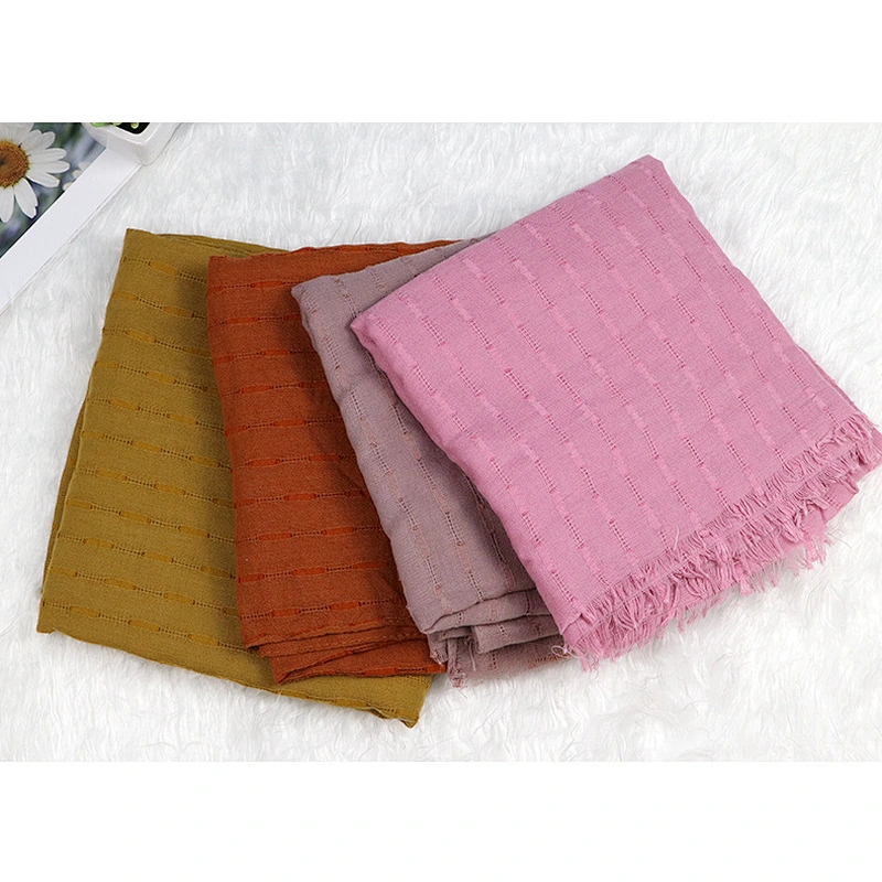 2020 Winter Cotton Multicolor Scarf Female Classic Hollow Strip Pattern Gauze Scarf Long Shawl