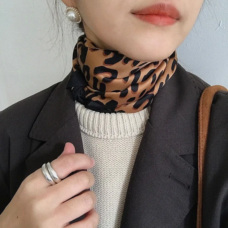 Wholesale Leopard Print Silk Scarf Women Spring Autumn Korean Small Square Scarf Ins Silk Decoration Small Scarf