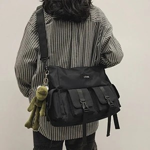Factory Direct Custom New Design Messenger Bag Shoulder Bag Hold Laptop Cross Body Bag