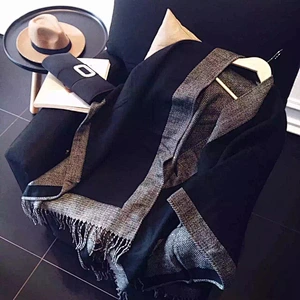 Western Hot Style Shawl Retro Black And Gray Color Matching Cashmere Thickened Double-Sided Split Scarf Cloak