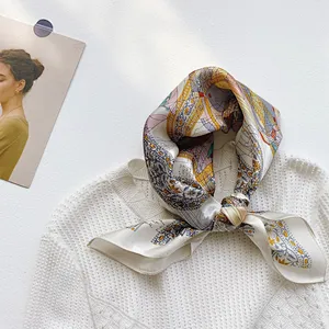 2020 new ladies 53cm carriage chain pegasus printing satin silk hair scarf  with logo