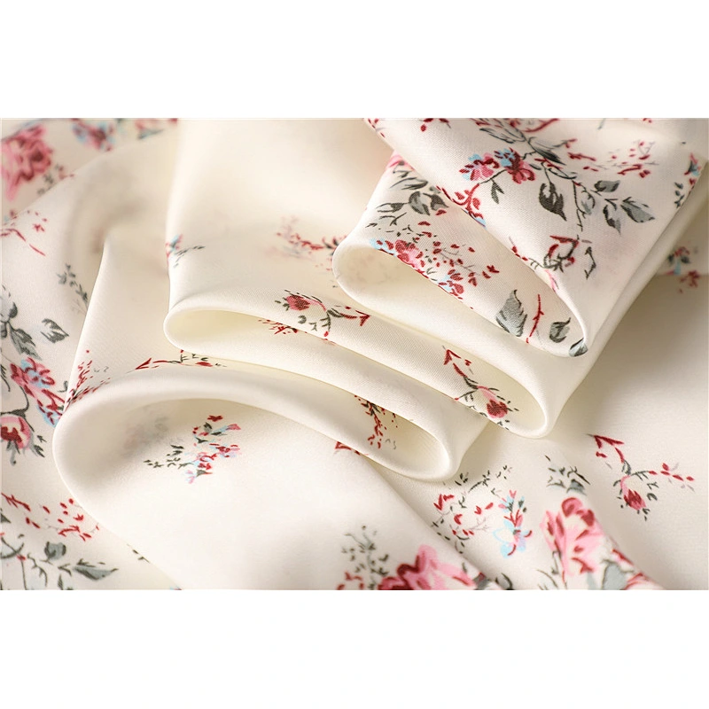 Spring and summer new fashion female scarves wild small floral printed scarves simulation silk satin square scarf