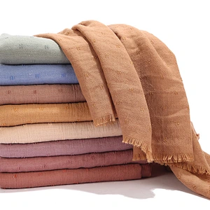 Hot sale cotton and linen solid sunscreen shawl islamic malaysian cotton hijabs scarf