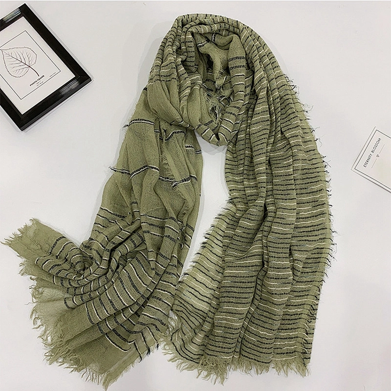 2020 Factory Wholesale Women Wool Blended Spring Autumn Simple Fashion Wild Feather Yarn Classic Scarf