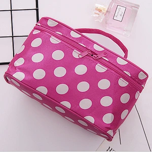 OEM Fashion Lady Bag Luxury Cartoon Zipper Closure Makeup Bag Eco Large Travel Beauty Cosmetic Case