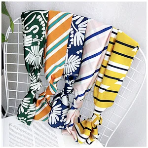 Custom Printed Spring Autumn Versatile Double-Sided Decorative Fashion Small Silk Scarves