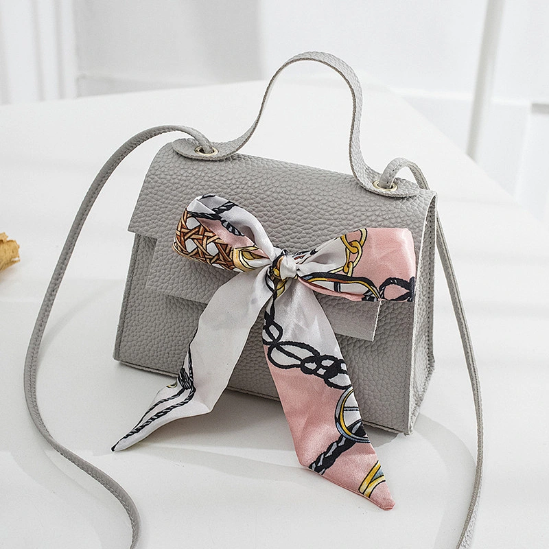 Korean Version New Simple Female Bag Shoulder Messenger Bag Retro Casual Fresh Silk Scarf Small Square Crossbody Bag