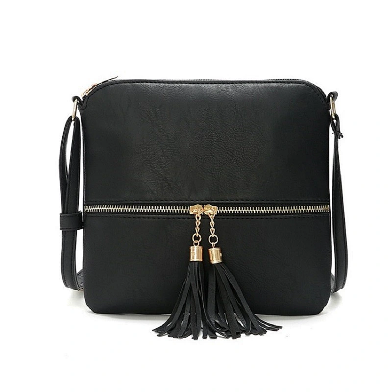 2020 Hot Sale Fashion Hollow Out Small Size Portable Ladies Messenger Bag For Carrying Mobile Phone And Cosmetic