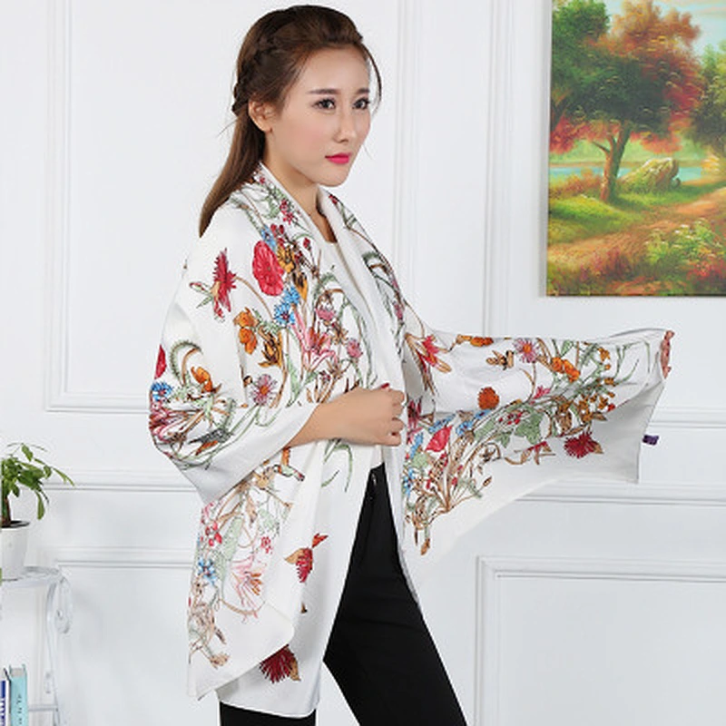 Spring new classic flower pattern printed silk ladies fashion scarf beach shawl for women