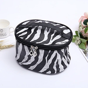 Fashion Wild Girl Storage Bag Travel Bag Leopard Pattern Print Portable Cosmetic Bag