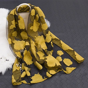 Wholesale wild female jacquard yarn scarf cut flower scarf shawl dual-use sunscreen beach towel