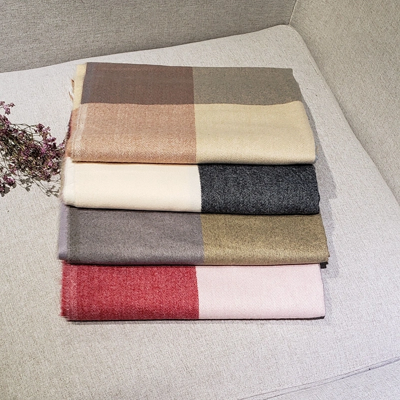 Ladies Scarf New Autumn Winter Tassel Shawl Scarf Korean Version Large Plaid Solid Color Cashmere Scarf